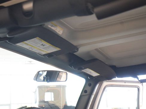 Used 2010 Jeep Wrangler Sport AWD/4WD image 55