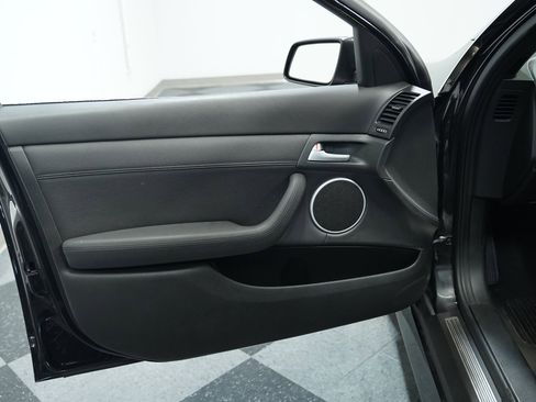 Used 2009 Pontiac G8 w/ Premium Package image 32