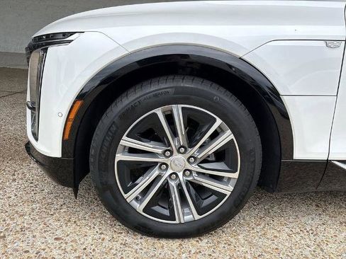 Certified 2024 Cadillac Lyriq Luxury w/ LPO, Floor Liner Package AWD/4WD image 34