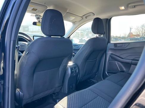 Used 2025 Ford Escape Active image 13