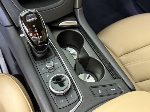 Used 2020 Cadillac XT6 Premium Luxury w/ Platinum Package image 24