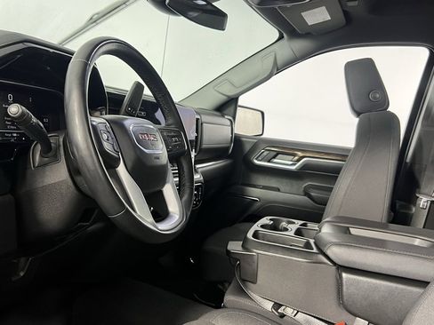 Used 2024 GMC Sierra 1500 SLE image 22