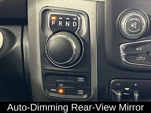 Used 2024 RAM 1500 Tradesman w/ Tradesman SXT Package image 33