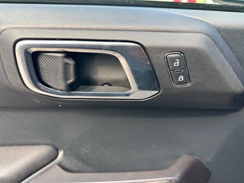 Certified 2024 Ford Bronco Badlands image 14