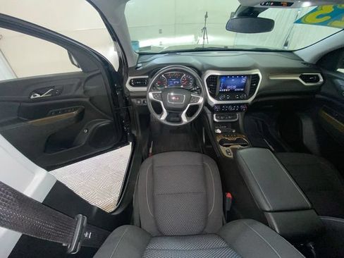 Used 2023 GMC Acadia SLE w/ Driver Convenience Package FWD image 35
