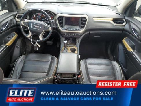 Used 2019 GMC Acadia Denali image 15