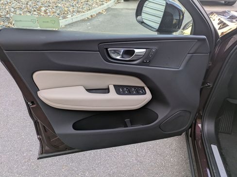 New 2026 Volvo XC60 B5 Plus w/ Climate Package image 11