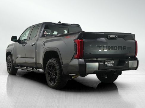 Used 2022 Toyota Tundra Limited image 3
