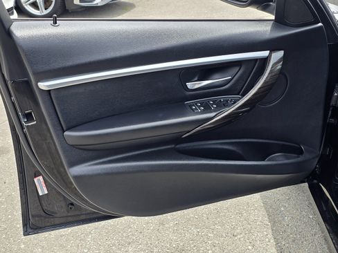 Used 2016 BMW 328i Sedan RWD image 22