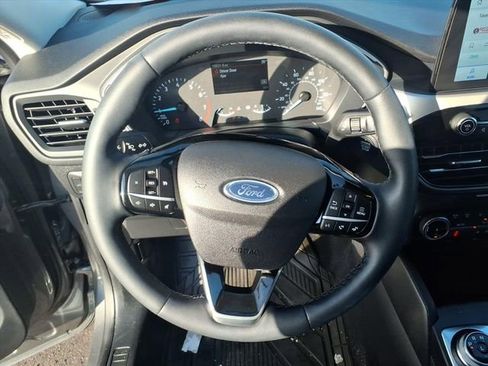 Certified 2022 Ford Escape SE w/ Convenience Package image 18