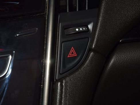 Used 2017 Cadillac ATS V w/ Luxury Package image 32