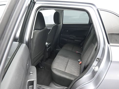 Used 2023 Mitsubishi Outlander Sport ES image 26