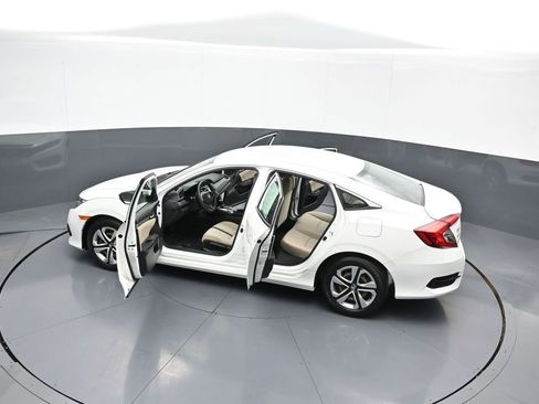 Certified 2018 Honda Civic LX image 43