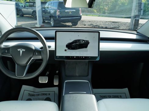 Used 2023 Tesla Model Y Performance AWD/4WD image 43
