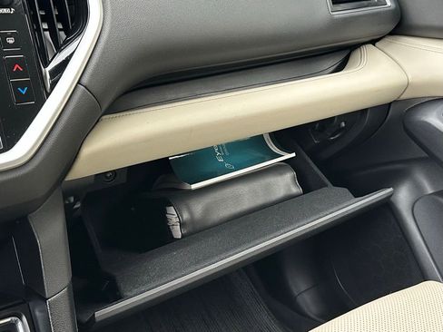 Used 2023 Subaru Ascent Limited image 51