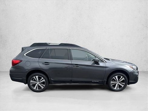 Used 2019 Subaru Outback 2.5i Limited w/ Popular Package #2 image 5