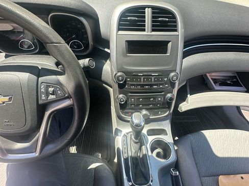 Used 2014 Chevrolet Malibu LS FWD image 1
