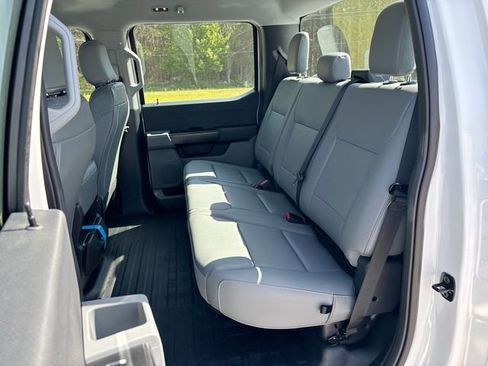 New 2025 Ford F150 XL RWD image 18