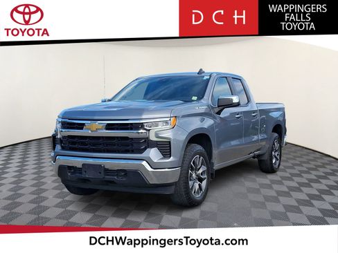 Used 2023 Chevrolet Silverado 1500 LT w/ Protection Package AWD/4WD image 1