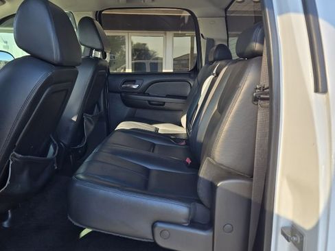 Used 2008 GMC Sierra 1500 SLT w/ SLT Preferred Package image 11