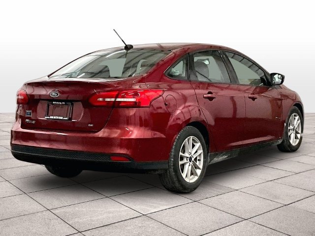 Used 2017 Ford Focus SE FWD image 12
