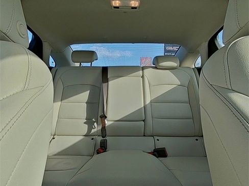 Used 2024 Chevrolet Malibu LT image 28