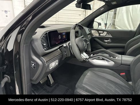 Certified 2025 Mercedes-Benz GLS 63 AMG 4MATIC image 11