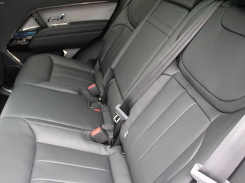 New 2026 Land Rover Range Rover Sport SE image 4