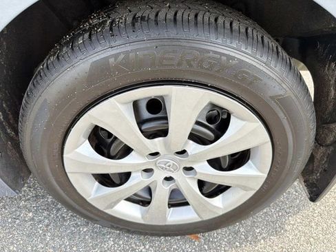 Certified 2025 Toyota Corolla LE image 31