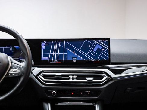 Used 2023 BMW i4 eDrive40 w/ Premium Package image 15