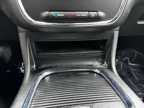 Used 2019 Dodge Grand Caravan GT image 17