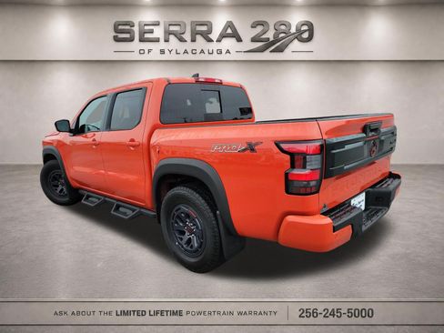 Used 2025 Nissan Frontier Pro-X RWD image 7