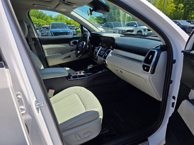 Used 2021 Kia Sorento SX AWD/4WD image 12