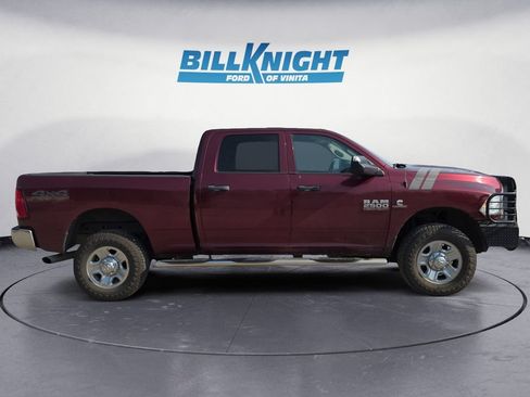 Used 2016 RAM 2500 Tradesman w/ Chrome Appearance Group AWD/4WD image 6
