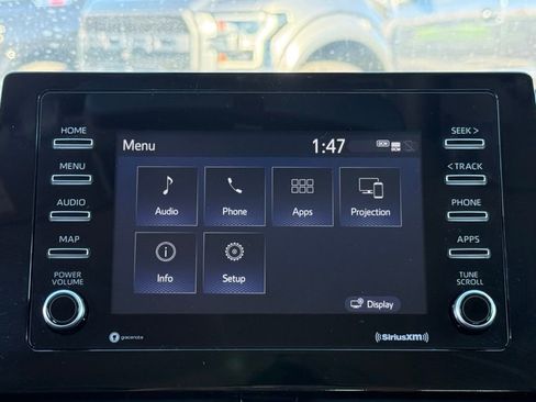 Used 2024 Toyota Camry SE image 33