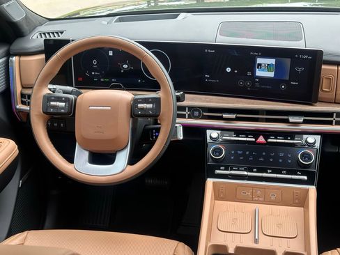 Used 2026 Hyundai Santa Fe Calligraphy image 23