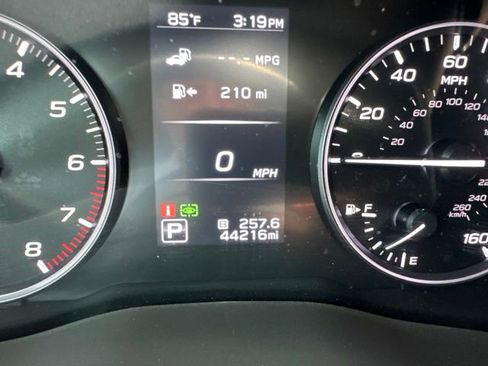Used 2024 Subaru Ascent Touring w/ Popular Package #2 AWD/4WD image 18