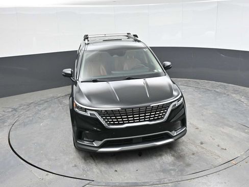 Used 2022 Kia Carnival SX Prestige FWD image 17