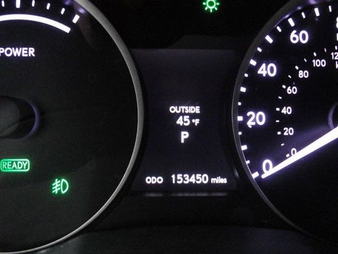 Used 2015 Lexus ES 300h image 16