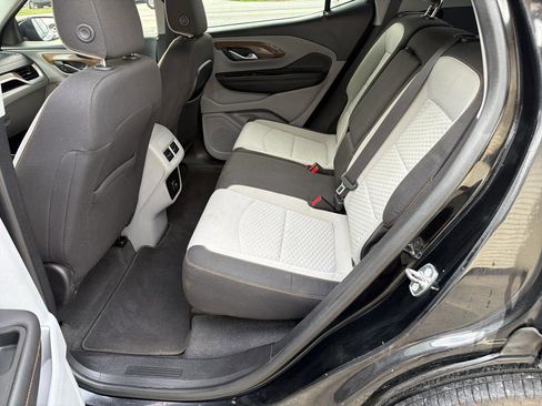 Used 2018 GMC Terrain SLE w/ Driver Convenience Package image 18