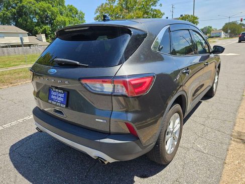 Used 2020 Ford Escape SE AWD/4WD image 6
