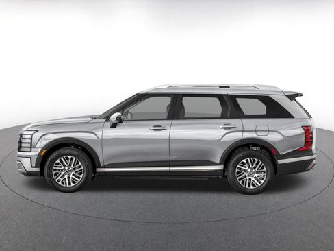 Used 2026 Hyundai Palisade SEL FWD image 3
