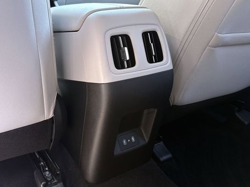 Used 2025 Hyundai Tucson SEL FWD image 29