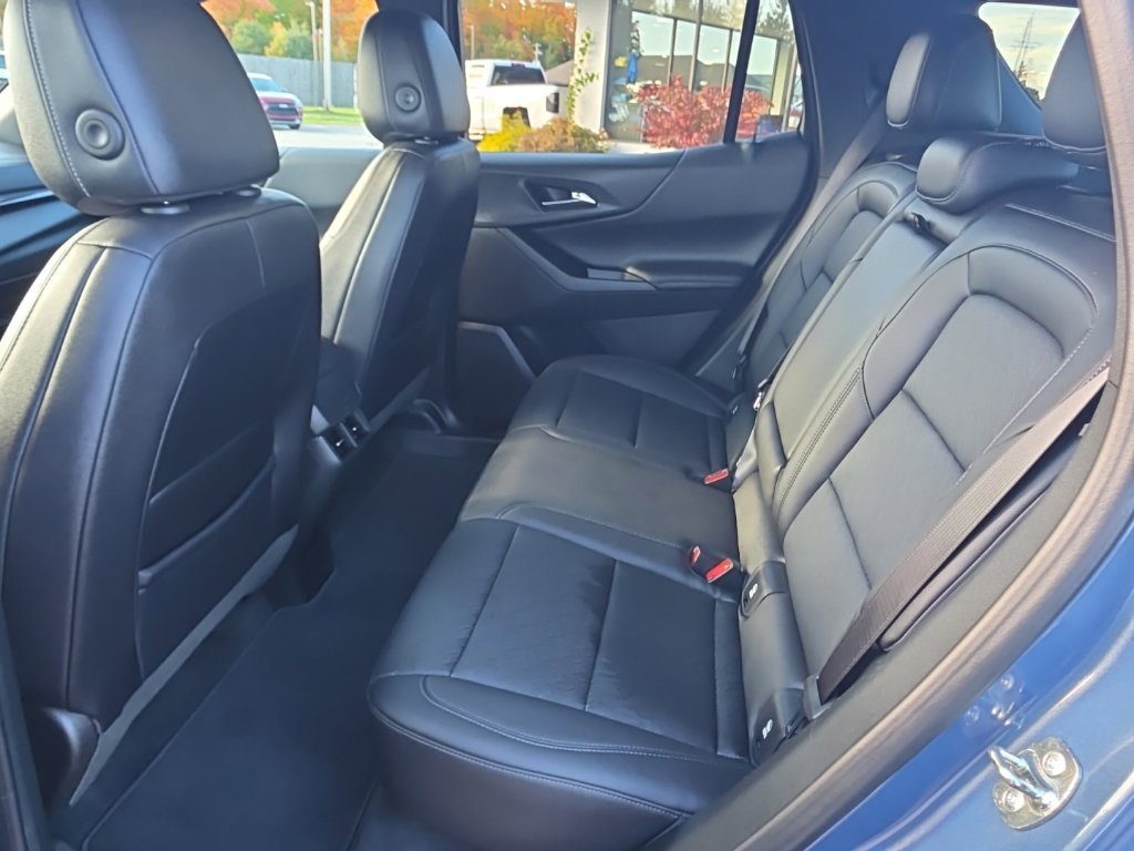 Used 2026 Chevrolet Equinox LT w/ Convenience Package II AWD/4WD image 28