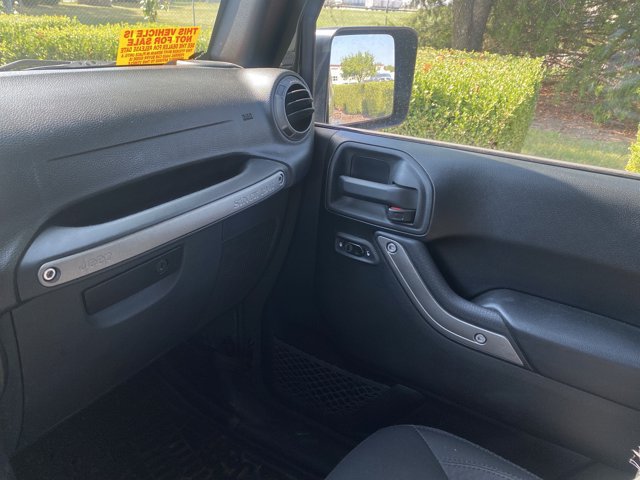 Used 2015 Jeep Wrangler Sport AWD/4WD image 19