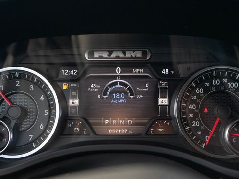 Used 2022 RAM 1500 Laramie image 11