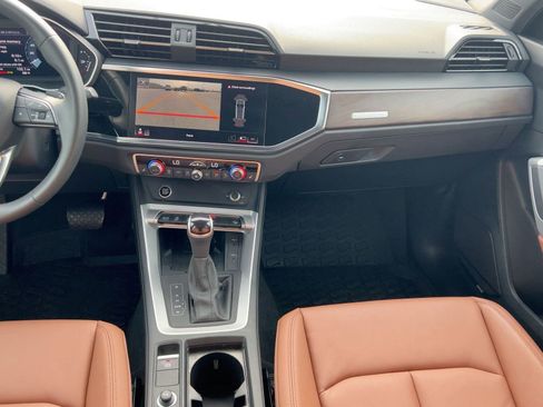 Certified 2025 Audi Q3 2.0T Premium Plus w/ Premium Plus Package image 26