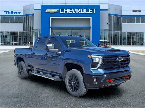 New 2026 Chevrolet Silverado 2500 LT image 2