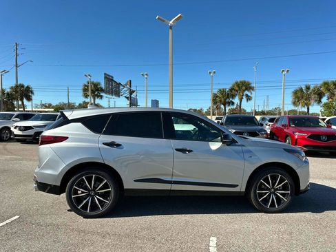 Used 2025 Acura RDX A-Spec image 3