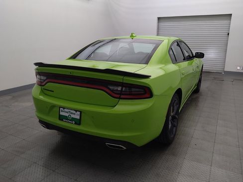 Used 2023 Dodge Charger SXT w/ Blacktop Package image 7